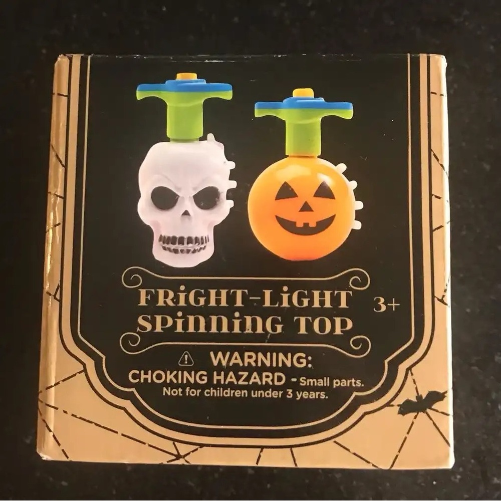 Cupcakes & Cartwheels Halloween Fright-Light Spinning Top - Skulls & Pumpkins
